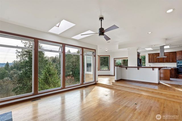 14815 14th Avenue NW, Gig Harbor, WA 98332