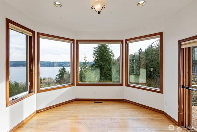 14815 14th Avenue NW, Gig Harbor, WA 98332