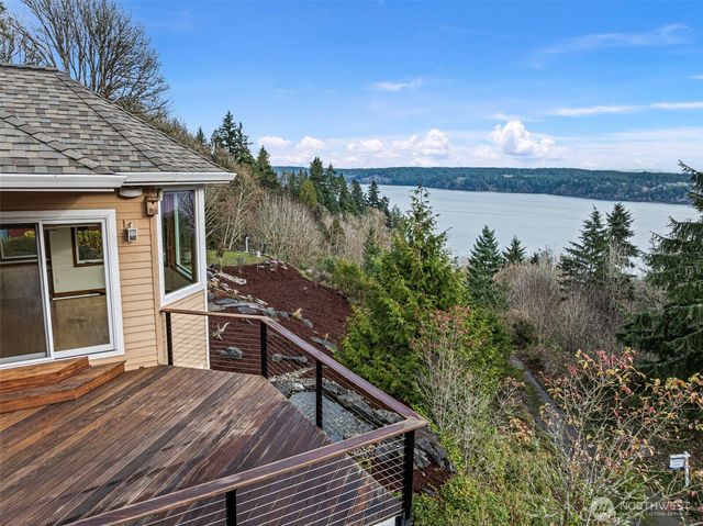 14815 14th Avenue NW, Gig Harbor, WA 98332