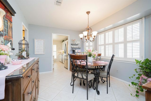 209 Cheryl St, Longview, TX 75604