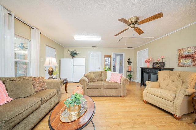 209 Cheryl St, Longview, TX 75604
