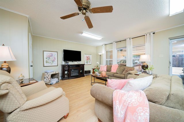 209 Cheryl St, Longview, TX 75604