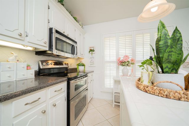 209 Cheryl St, Longview, TX 75604