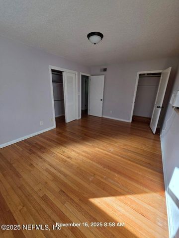 6117 CLIFTON Avenue, Jacksonville, FL 32211