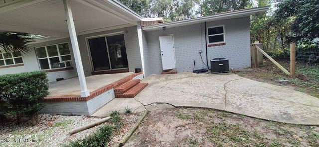 6117 CLIFTON Avenue, Jacksonville, FL 32211