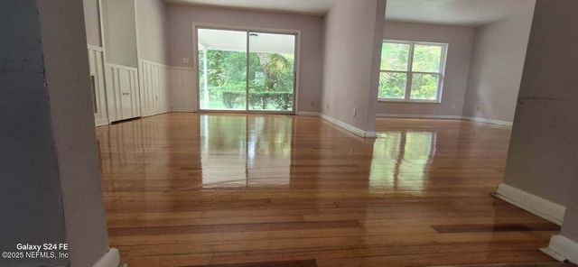 6117 CLIFTON Avenue, Jacksonville, FL 32211