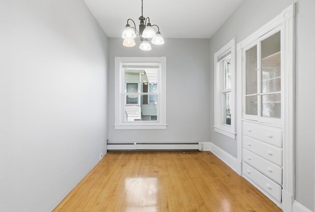 79 Warwick St, Lowell, MA 01851