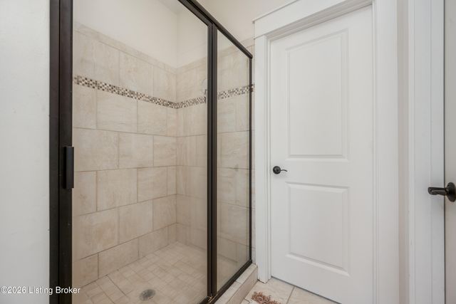 3014 Heather Green Blvd, La Grange, KY 40031