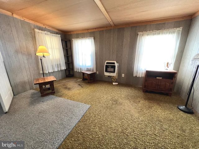 1314 SPRING GARDEN RD, Millville, NJ 08332