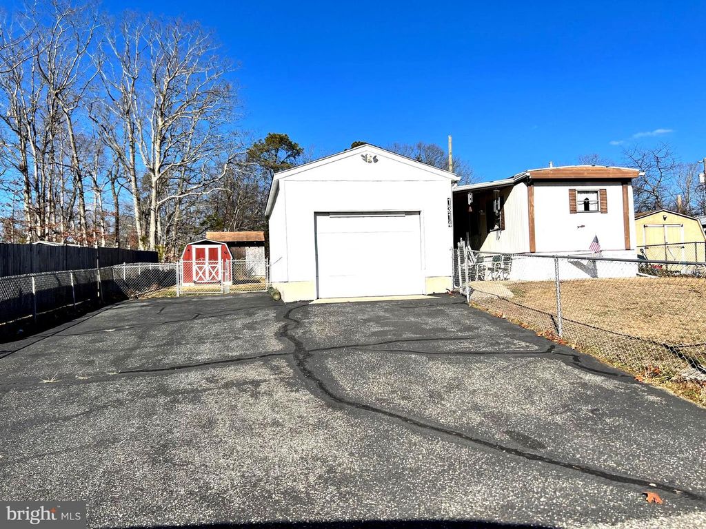 1314 SPRING GARDEN RD, Millville, NJ 08332