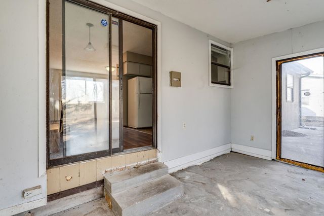 1754 S Edwards Ave, Wichita, KS 67213