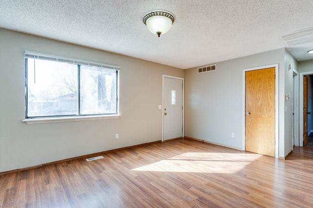 1754 S Edwards Ave, Wichita, KS 67213