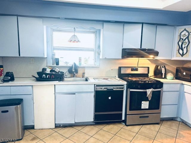 28 Silzer Ave, Woodbridge Twp., NJ 08830