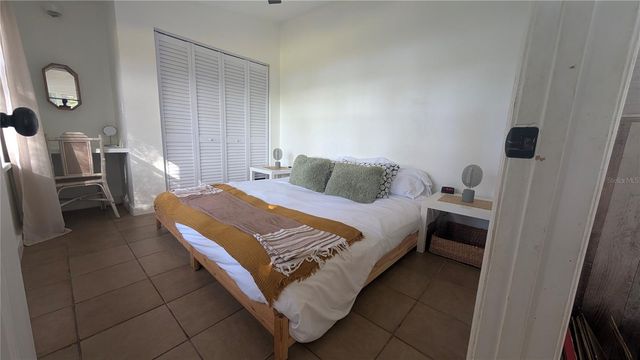 9350 SE 170TH AVENUE ROAD, Ocklawaha, FL 32179