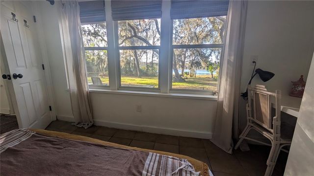 9350 SE 170TH AVENUE ROAD, Ocklawaha, FL 32179