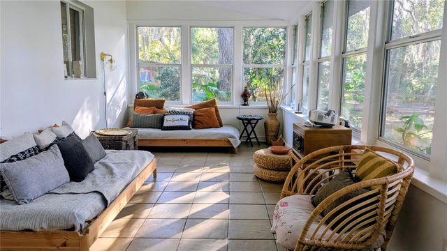 9350 SE 170TH AVENUE ROAD, Ocklawaha, FL 32179