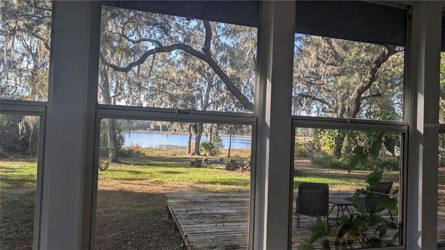 9350 SE 170TH AVENUE ROAD, Ocklawaha, FL 32179