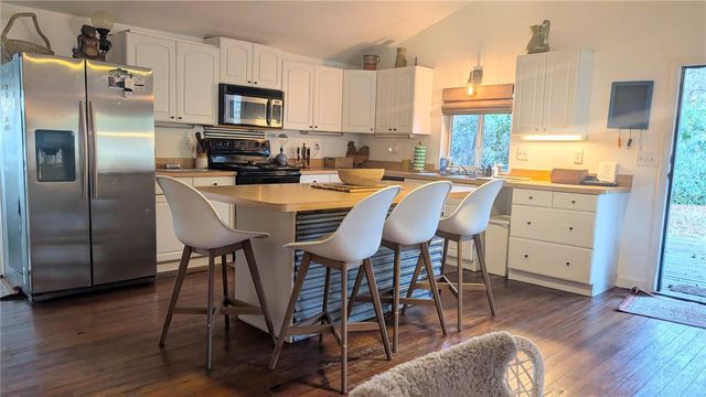 9350 SE 170TH AVENUE ROAD, Ocklawaha, FL 32179