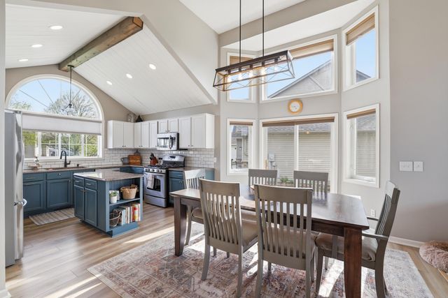 18543 Explorer Way, Farmington, MN 55024