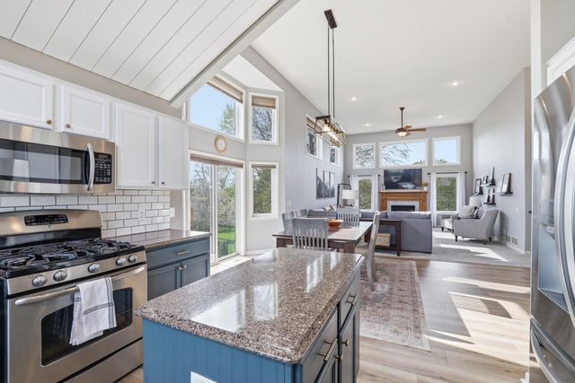 18543 Explorer Way, Farmington, MN 55024
