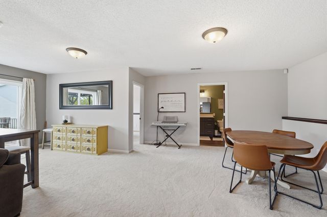 18543 Explorer Way, Farmington, MN 55024