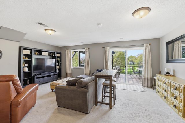 18543 Explorer Way, Farmington, MN 55024