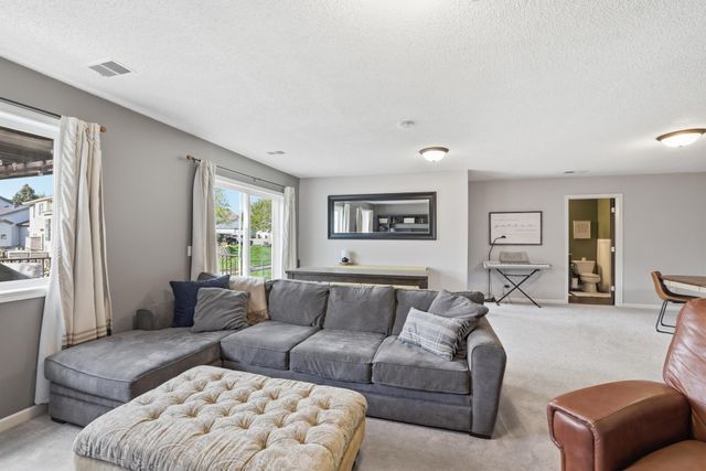 18543 Explorer Way, Farmington, MN 55024