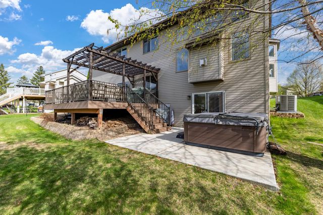 18543 Explorer Way, Farmington, MN 55024