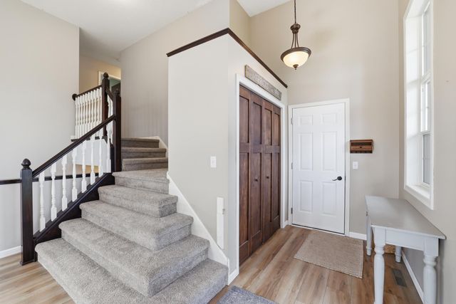 18543 Explorer Way, Farmington, MN 55024
