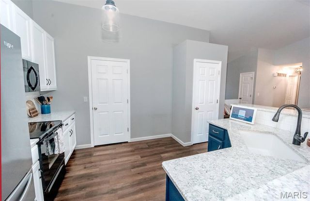 8018 Fox Hollow, Barnhart, MO 63012