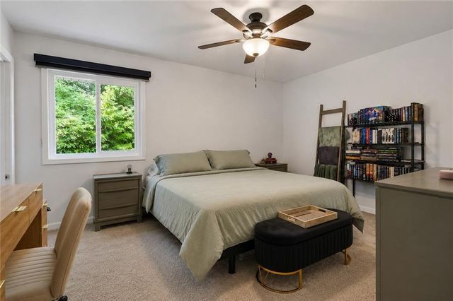 1172 Ridgeside Drive NW, Acworth, GA 30102
