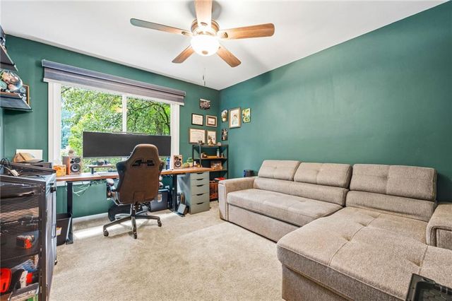 1172 Ridgeside Drive NW, Acworth, GA 30102