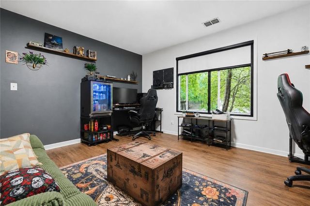 1172 Ridgeside Drive NW, Acworth, GA 30102