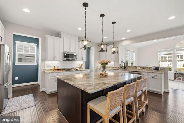 6671 MUIR DR, Haymarket, VA 20169