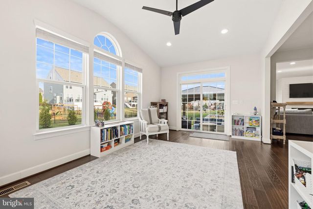 6671 MUIR DR, Haymarket, VA 20169