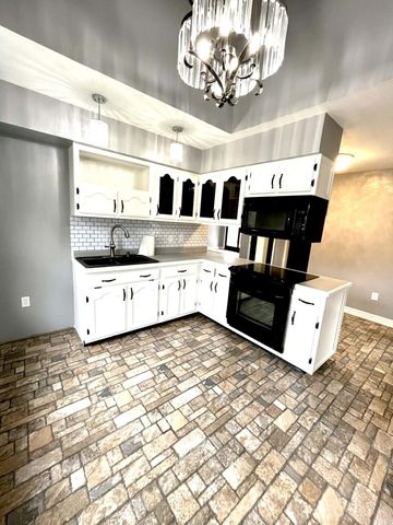 214 Spruce Street, Pineville, KY 40977