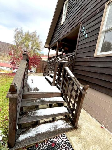 214 Spruce Street, Pineville, KY 40977