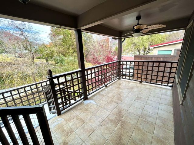 214 Spruce Street, Pineville, KY 40977