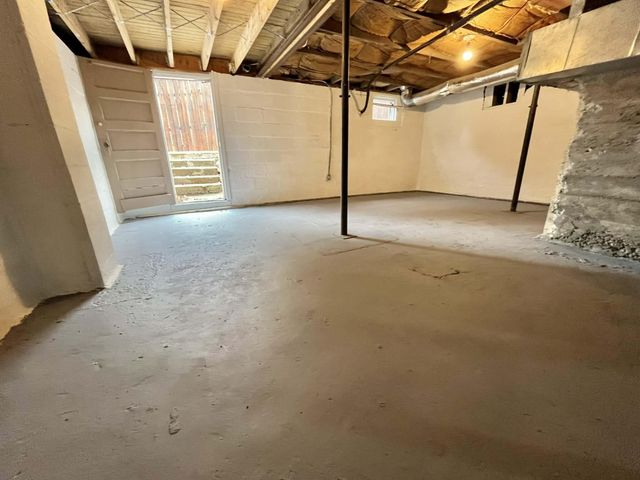 214 Spruce Street, Pineville, KY 40977