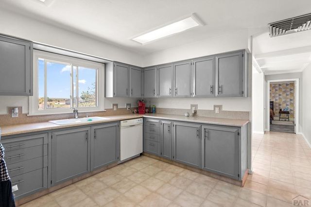 1867 W Costilla Plaza, Pueblo West, CO 81007