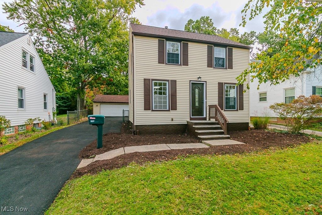 1827 Maywood Road, South Euclid, OH 44121