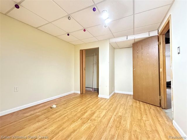 2036 Roman Court, Warren, MI 48092