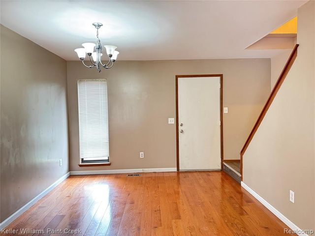 2036 Roman Court, Warren, MI 48092