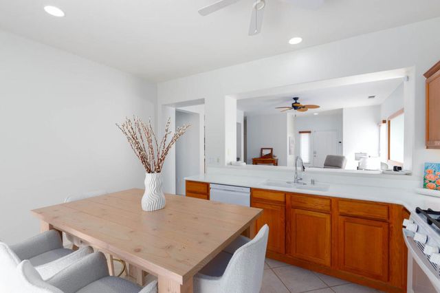 78443 Glastonbury Way, Palm Desert, CA 92211