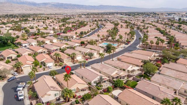 78443 Glastonbury Way, Palm Desert, CA 92211