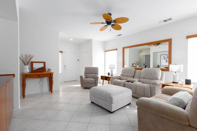 78443 Glastonbury Way, Palm Desert, CA 92211