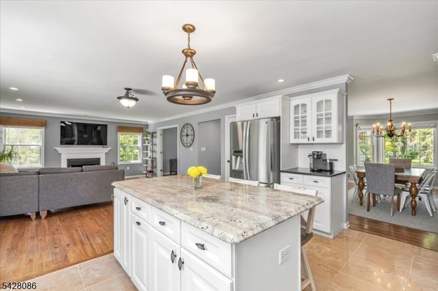 23 Saint Johns Pl, Fanwood Boro, NJ 07023
