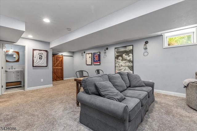 23 Saint Johns Pl, Fanwood Boro, NJ 07023