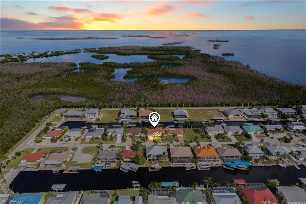 2420 Cherimoya LN, ST. JAMES CITY, FL 33956 — photo 4