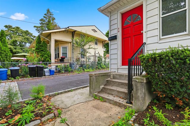 49 Sylvan Place, New Rochelle, NY 10801